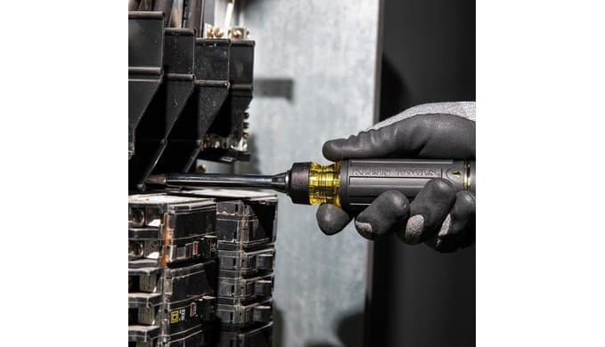 Klein Tools 32305 Multi-bit Ratcheting Screwdriver, 15-in-1 Tool with Phillips, Slotted, Square, Torx and Combo Bits and 1/4-Inch Nut Driver thumbnail 2