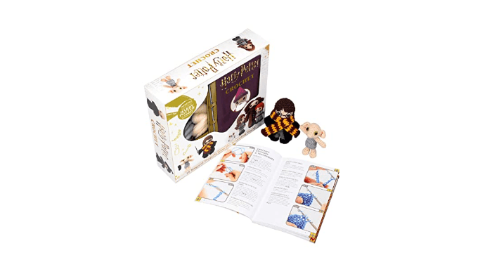 Harry Potter Crochet - Harry Potter and Dobby Amigurumi - Yarn, Safety Eyes, Crochet Hook and Instructional Booklet - Craft Gift for Harry Potter Fans (Crochet Kits) thumbnail 4