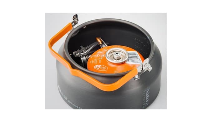 GSI Outdoors Halulite Tea Kettle, Ultralight Aluminum Camping Kettle, Durable, Fast-Boil for Backpacking, Hiking & Outdoor Cooking - 1.8 Liters thumbnail 4