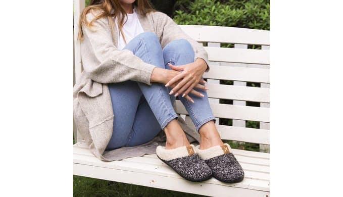 ULTRAIDEAS Women's Indoor Outdoor Slipper Memory Foam thumbnail 3