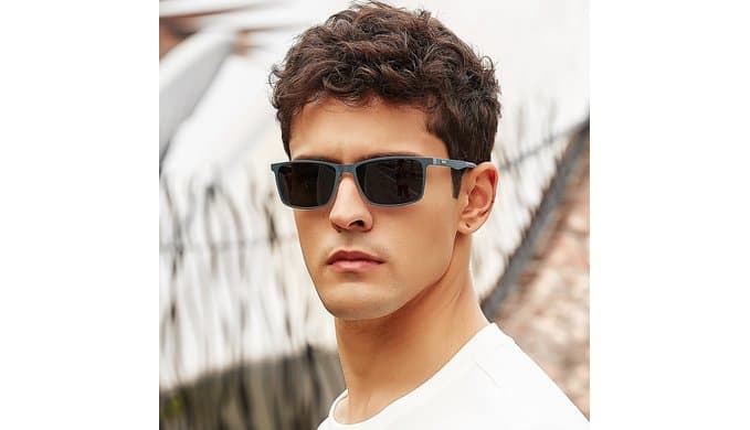 Mens Polarized Metal Sunglasses: 0.8 oz & UV Protection Sun Glasses thumbnail 2
