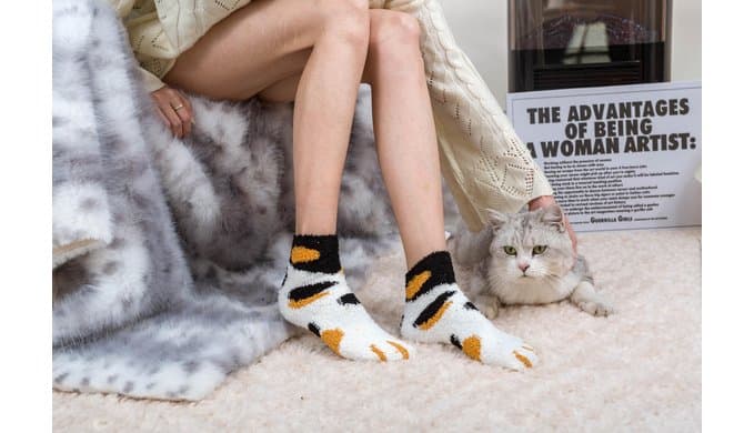 Fuzzy Socks for Women Cute Cat Paw 5 Pairs Winter Slipper Socks Girls Gifts thumbnail 2