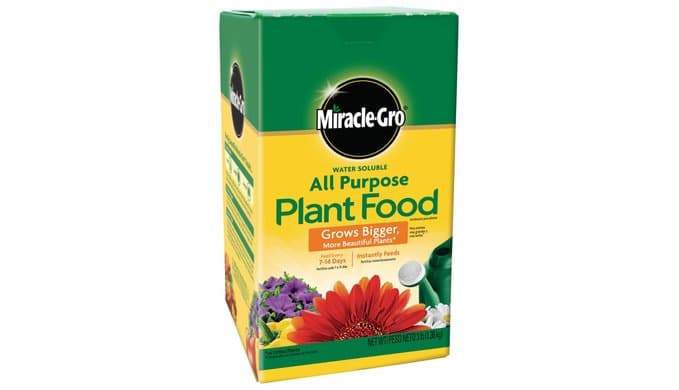 Miracle-Gro Water Soluble All Purpose Plant Food, 3 lb. thumbnail 1