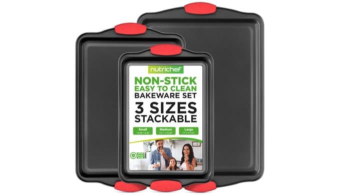 NutriChef 3‑Piece Nonstick Cookie Sheets – Carbon Steel Baking Sheet Set with Non Stick Coating & Red Silicone Handles – Oven Pans for Family Baking thumbnail 1