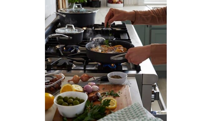 Calphalon Premier Hard-Anodized Nonstick Cookware 11-Piece Pots and Pans Set Dishwasher and Oven Safe with MineralShield Nonstick Technology Durable and Versatile Kitchen Cookware thumbnail 2